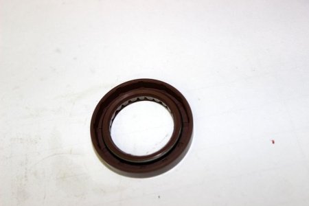 Сальник правой половины картера CFMOTO (все модели)