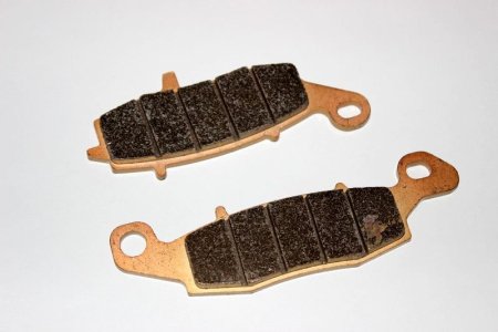 Колодки тормозные передние, левые CFMOTO (650 NK)