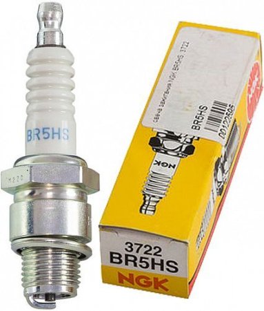 Свеча зажигания NGK BR5HS (лод.моторы Suzuki 2-такт. 2.5л.с)